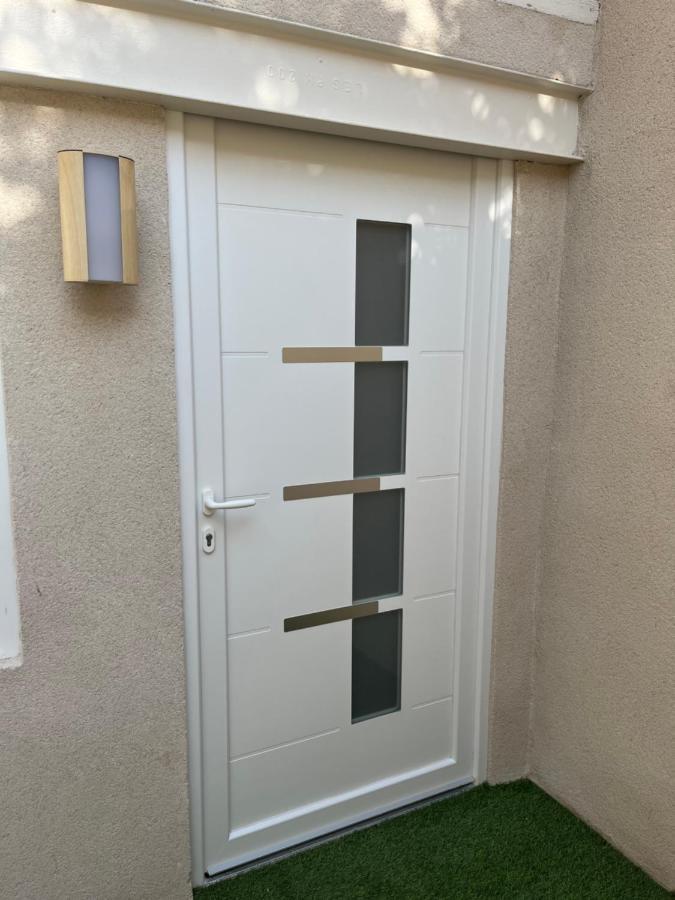 Le Nid Du Cygne Aparthotel Le Blanc Luaran gambar